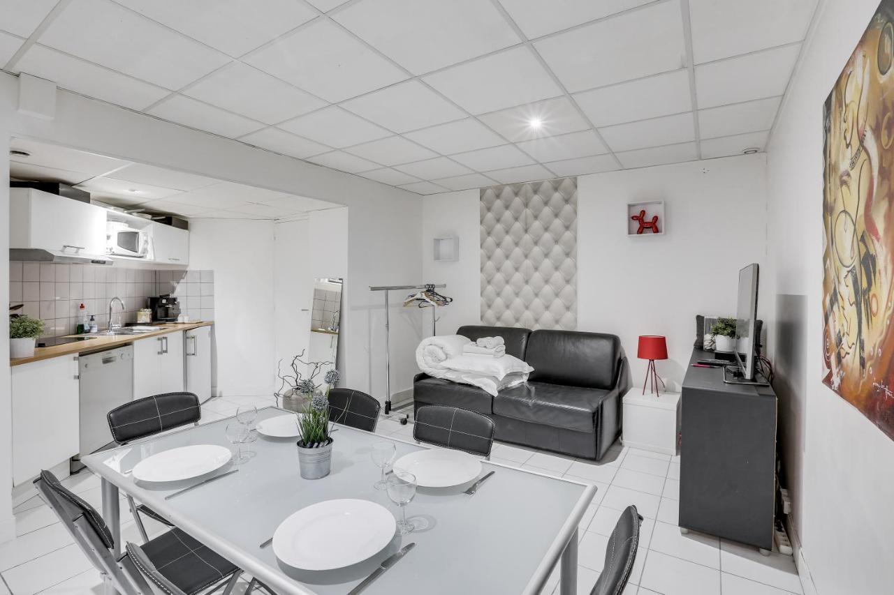 Triplex In Boulevard De Magenta By Guestready Apartamento París Exterior foto